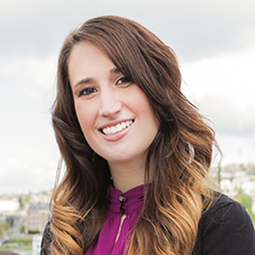 Meet your Posher, Stephanie